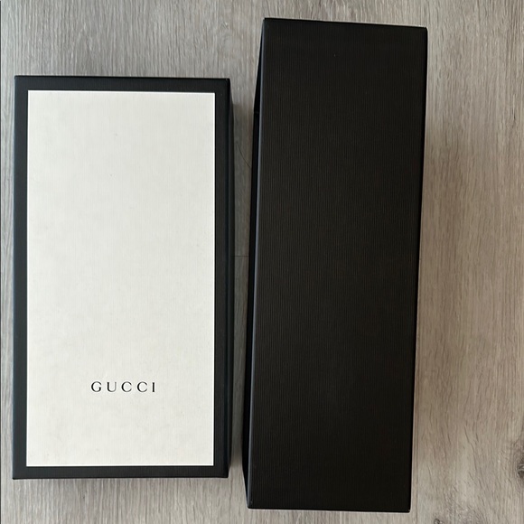 Gucci Shoe Box - Picture 2 of 2